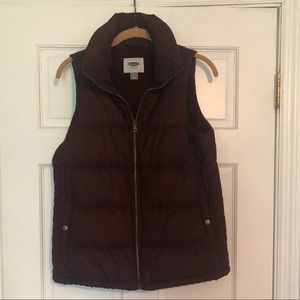 🌸Burgundy Old Navy Puffy Vest